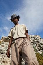 Load image into Gallery viewer, Sol Sol - Tech T-Shirt - Beige