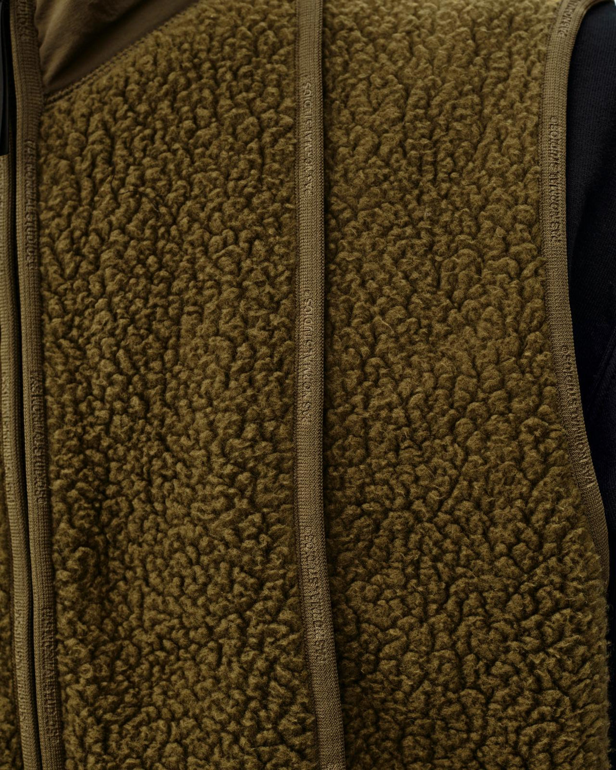 Pas Normal Studios - Off-Race Pile Fleece Vest - Deep Olive