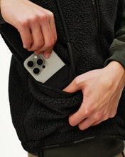 Load image into Gallery viewer, Pas Normal Studios - Off-Race Pile Fleece Vest - Black
