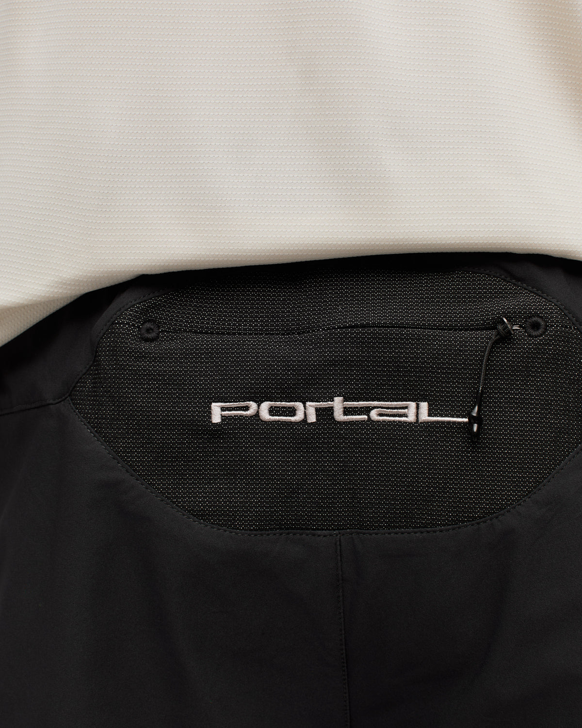 Portal - Marka Liner Short - Black Beauty