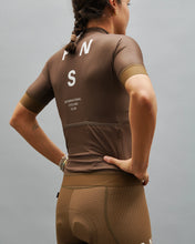 Load image into Gallery viewer, Pas Normal Studios - Women's Mechanism Jersey - Brown