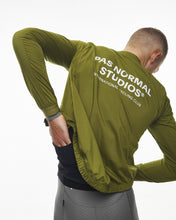 Load image into Gallery viewer, Pas Normal Studios - Stow Away Jacket - Deep Green
