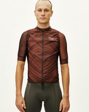 Load image into Gallery viewer, Pas Normal Studios - Stow Away Gilet - AOP Light Brown
