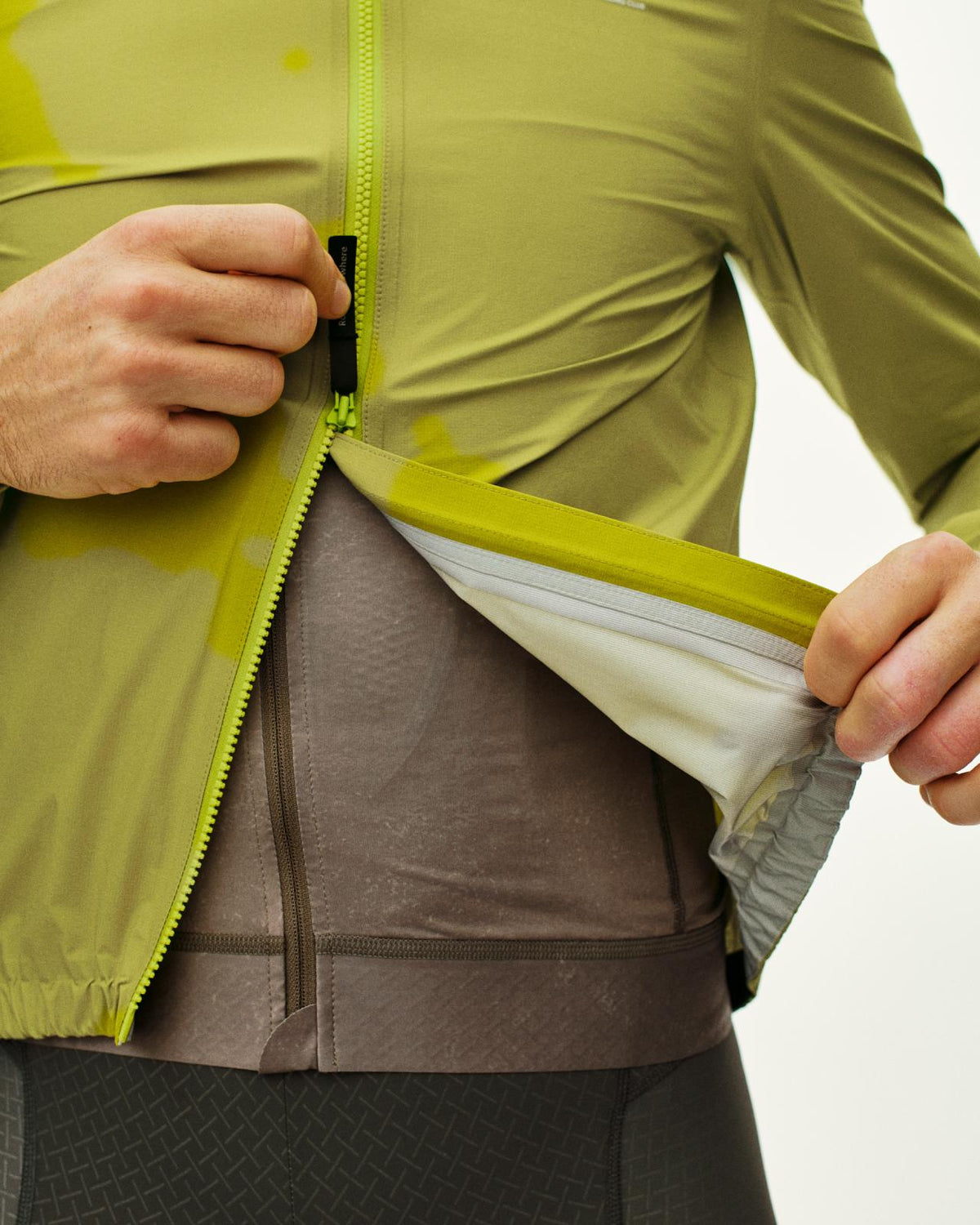 Pas Normal Studios - Mechanism Pertex Rain Jacket - Moss Green