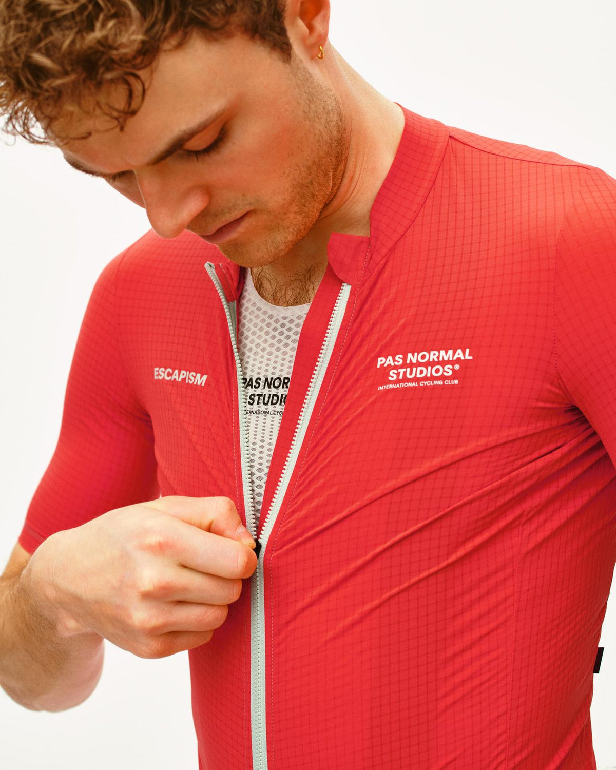 Pas Normal Studios - Escapism Light Jersey - Classic Red