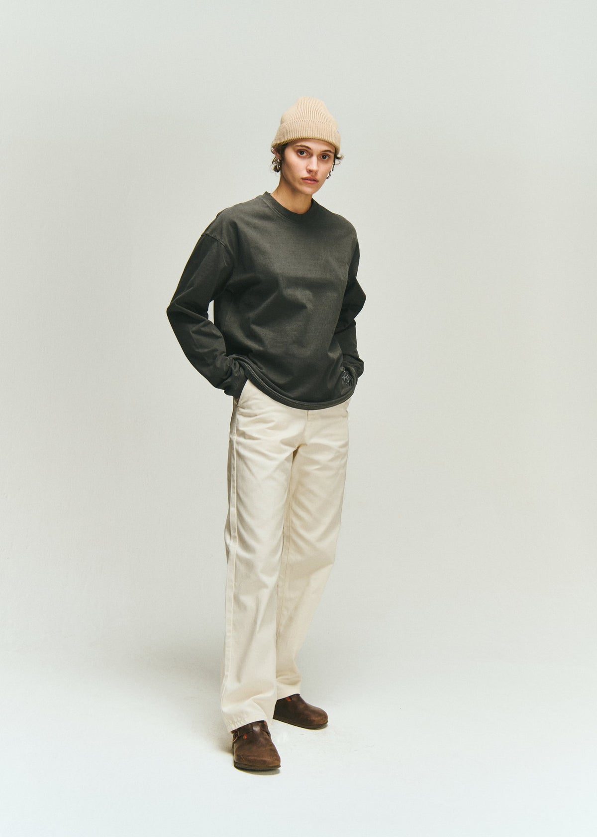 SOL-SOL - Long Sleeve Box T-Shirt - Washed Black
