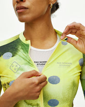Load image into Gallery viewer, Pas Normal Studios - Women's TKO Essential Light Jersey - TKO Yellow

