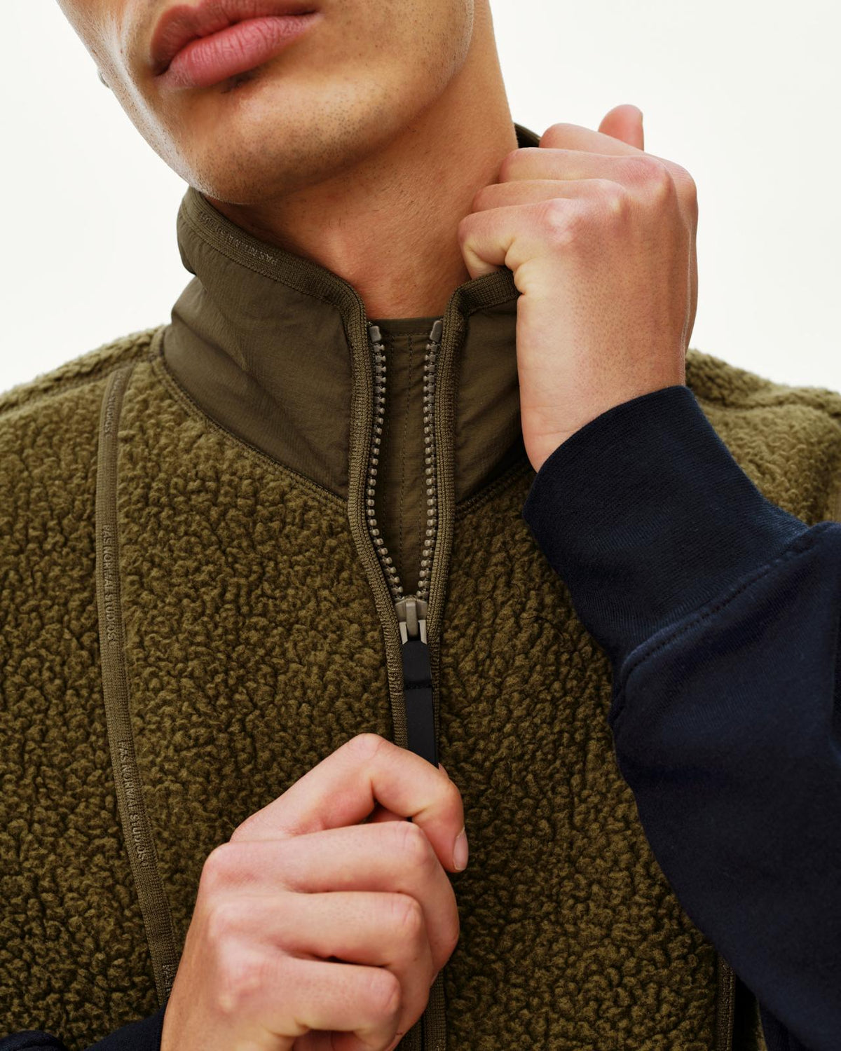 Pas Normal Studios - Off-Race Pile Fleece Vest - Deep Olive