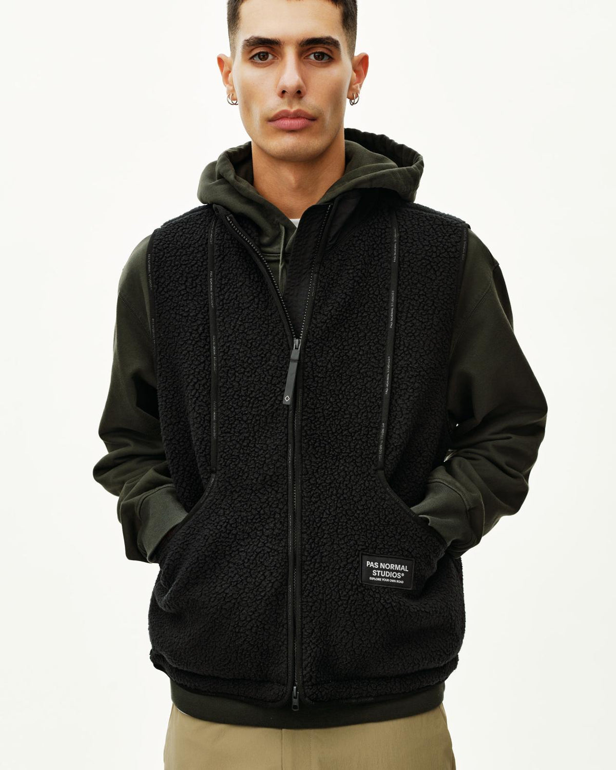 Pas Normal Studios - Off-Race Pile Fleece Vest - Black
