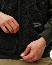 Load image into Gallery viewer, Pas Normal Studios - Off-Race Pile Fleece Vest - Black

