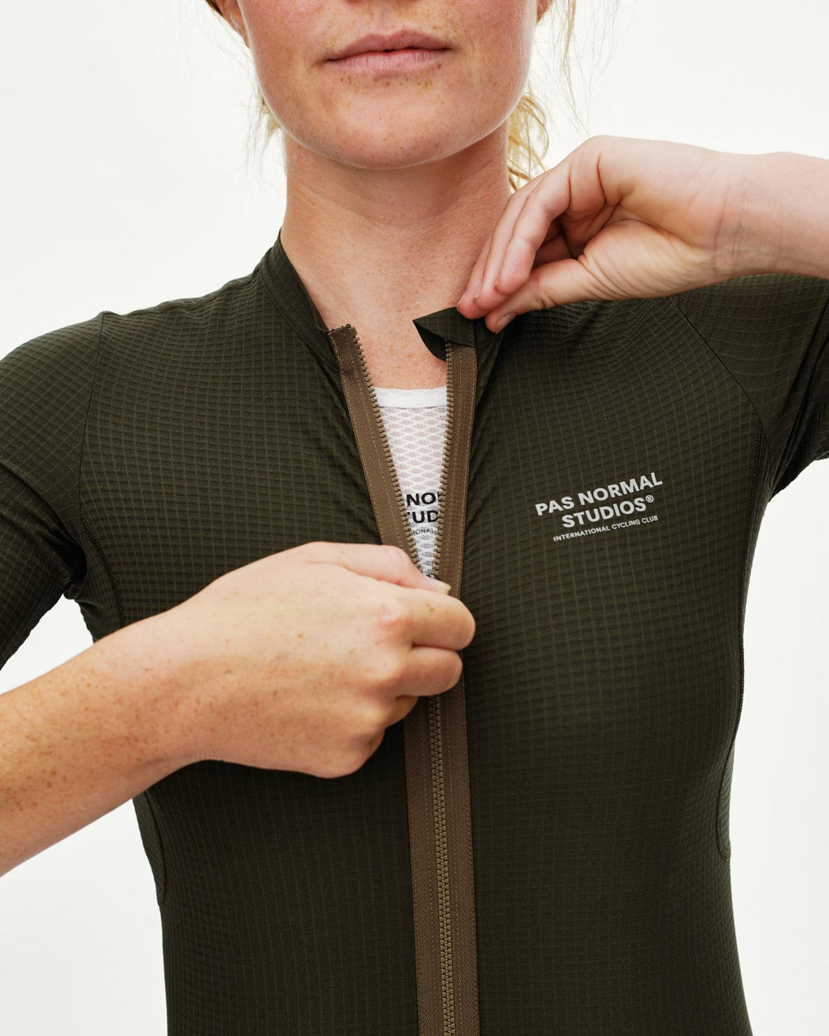 Pas Normal Studios - Women's Escapism Jersey - Dark Olive
