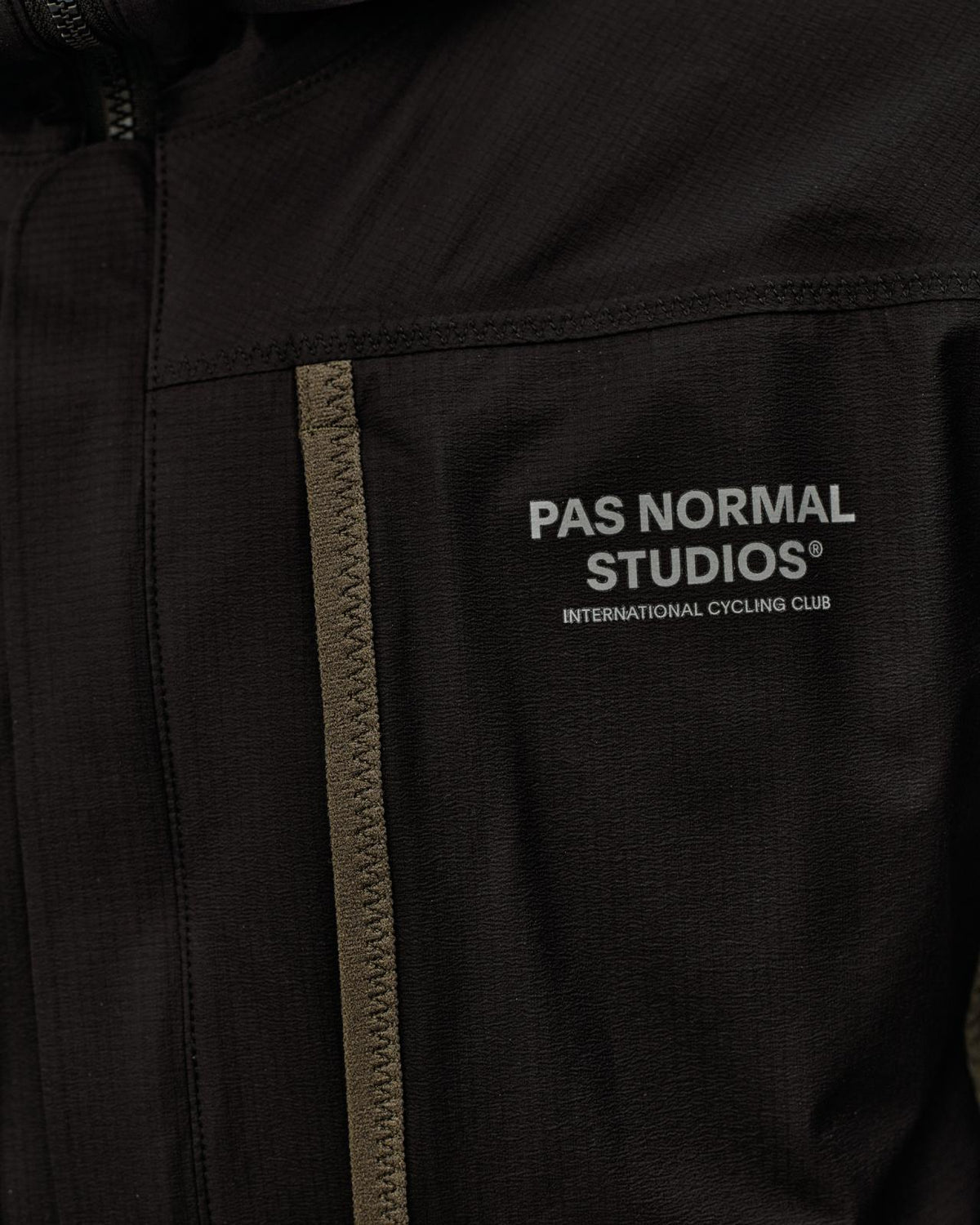 Pas Normal Studios - Escapism Hooded Lightweight Jacket - Black