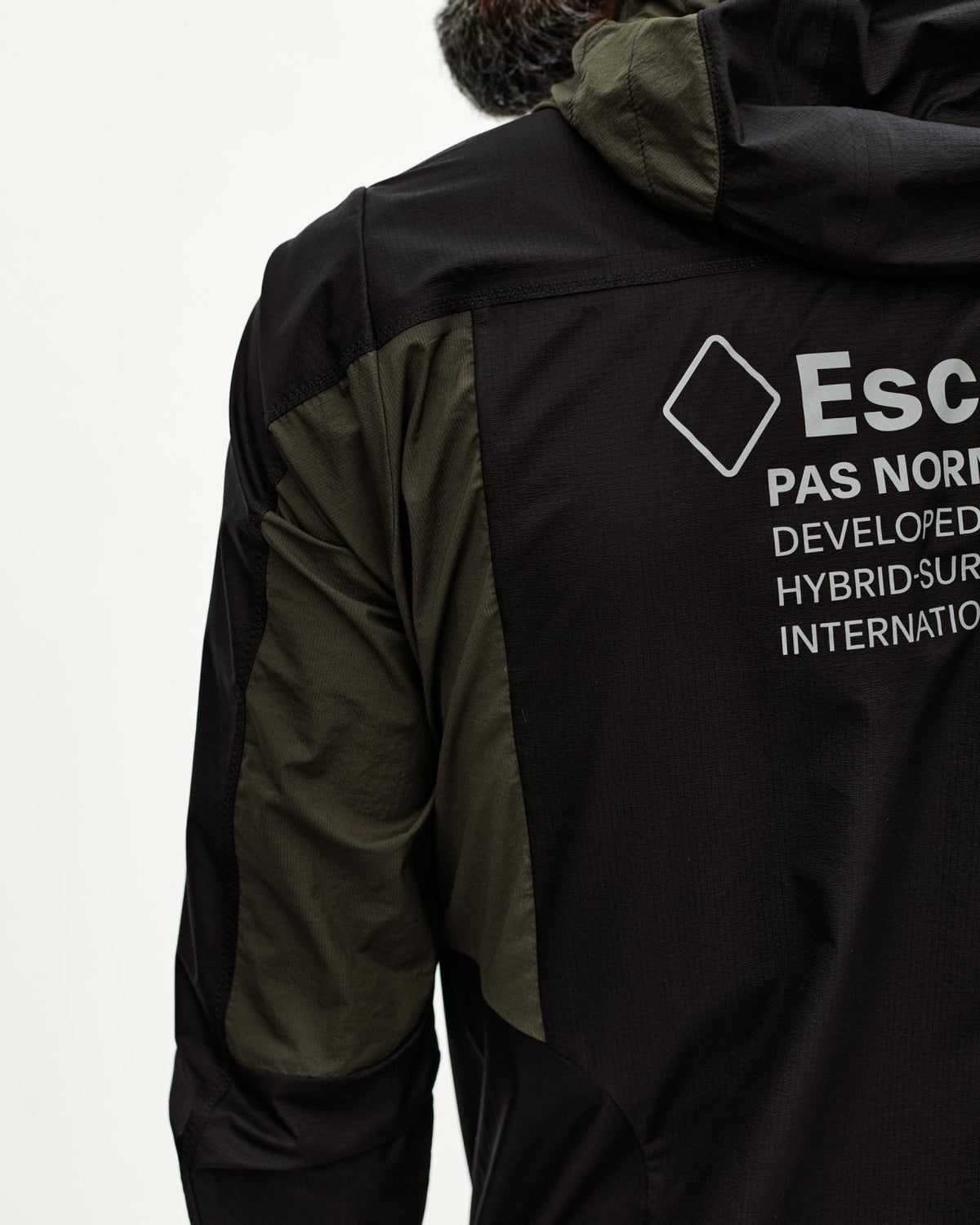 Pas Normal Studios - Escapism Hooded Lightweight Jacket - Black