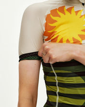 Load image into Gallery viewer, Pas Normal Studios - Women's Mechanism Jersey - International Sand
