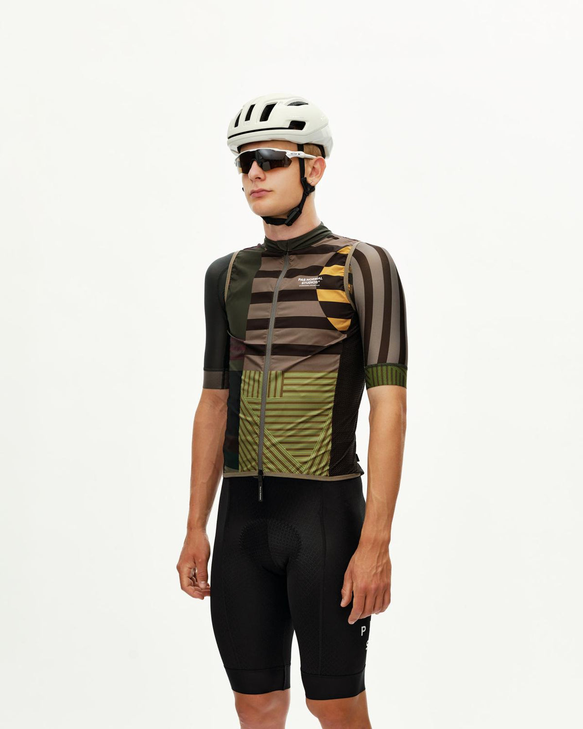 Pas Normal Studios - Mechanism Stow Away Gilet - International Earth