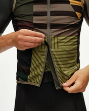 Load image into Gallery viewer, Pas Normal Studios - Mechanism Stow Away Gilet - International Earth
