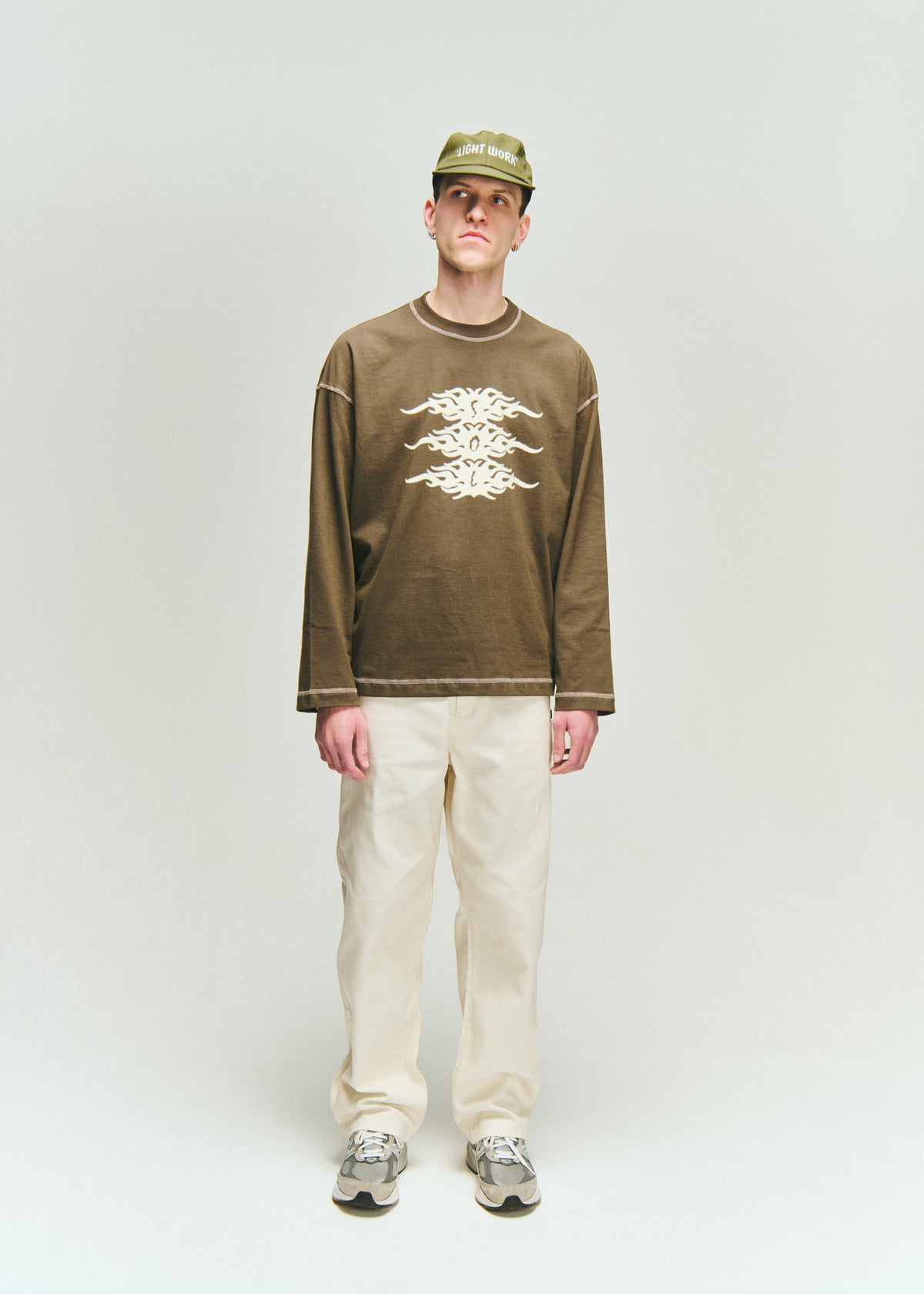SOL-SOL - Graphic Long Sleeve T-Shirt - Brown