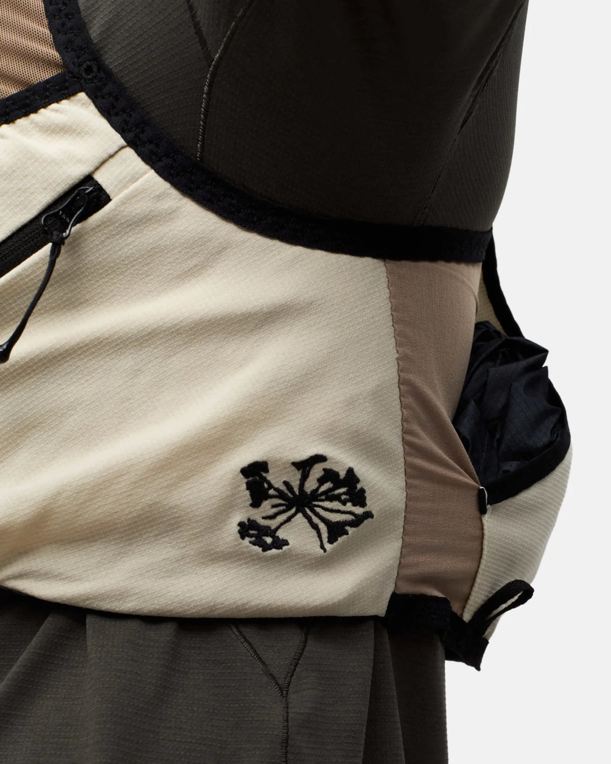 Portal - Passage Cargo Vest - Desert Taupe