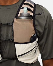 Load image into Gallery viewer, Portal - Passage Cargo Vest - Desert Taupe
