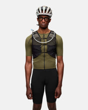 Load image into Gallery viewer, Portal - Passage Cargo Vest - Beluga
