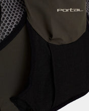 Load image into Gallery viewer, Portal - Passage Cargo Vest - Beluga
