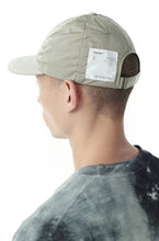 Load image into Gallery viewer, Satisfy - FliteSilk™ Running Cap - Moonlight
