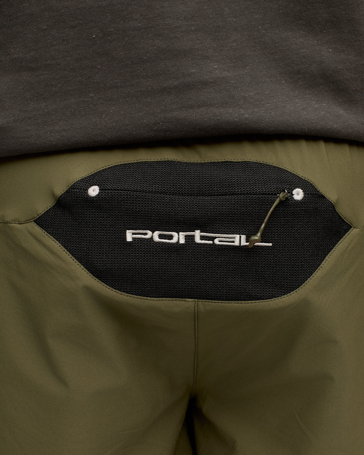 Portal - Marka Liner Short - Dark Olive