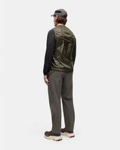 Load image into Gallery viewer, Portal - Code Wind Vest - Dark Olive
