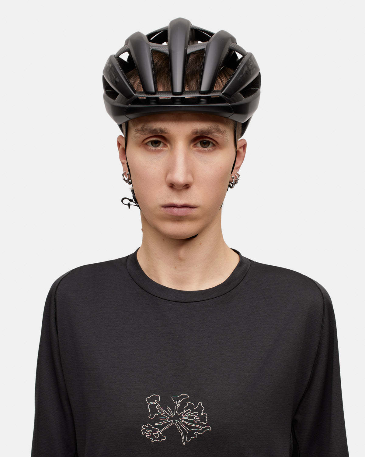 Portal - Lateral Peak T - Black Beauty