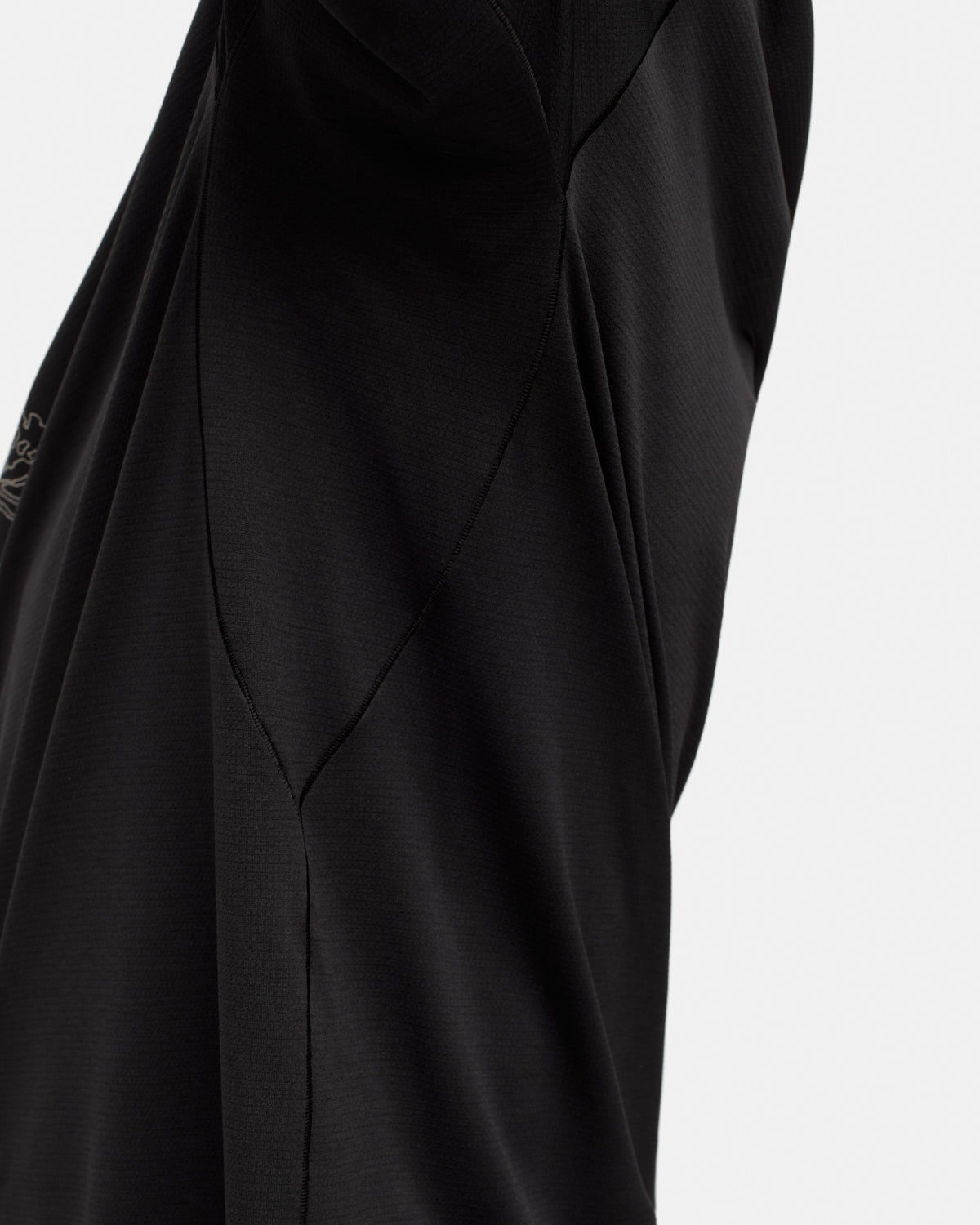 Portal - Lateral Peak T - Black Beauty