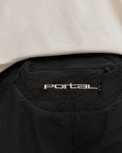 Load image into Gallery viewer, Portal - Marka Liner Short - Black Beauty

