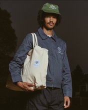 Load image into Gallery viewer, Sol Sol - Coach Jacket - Navy/White
