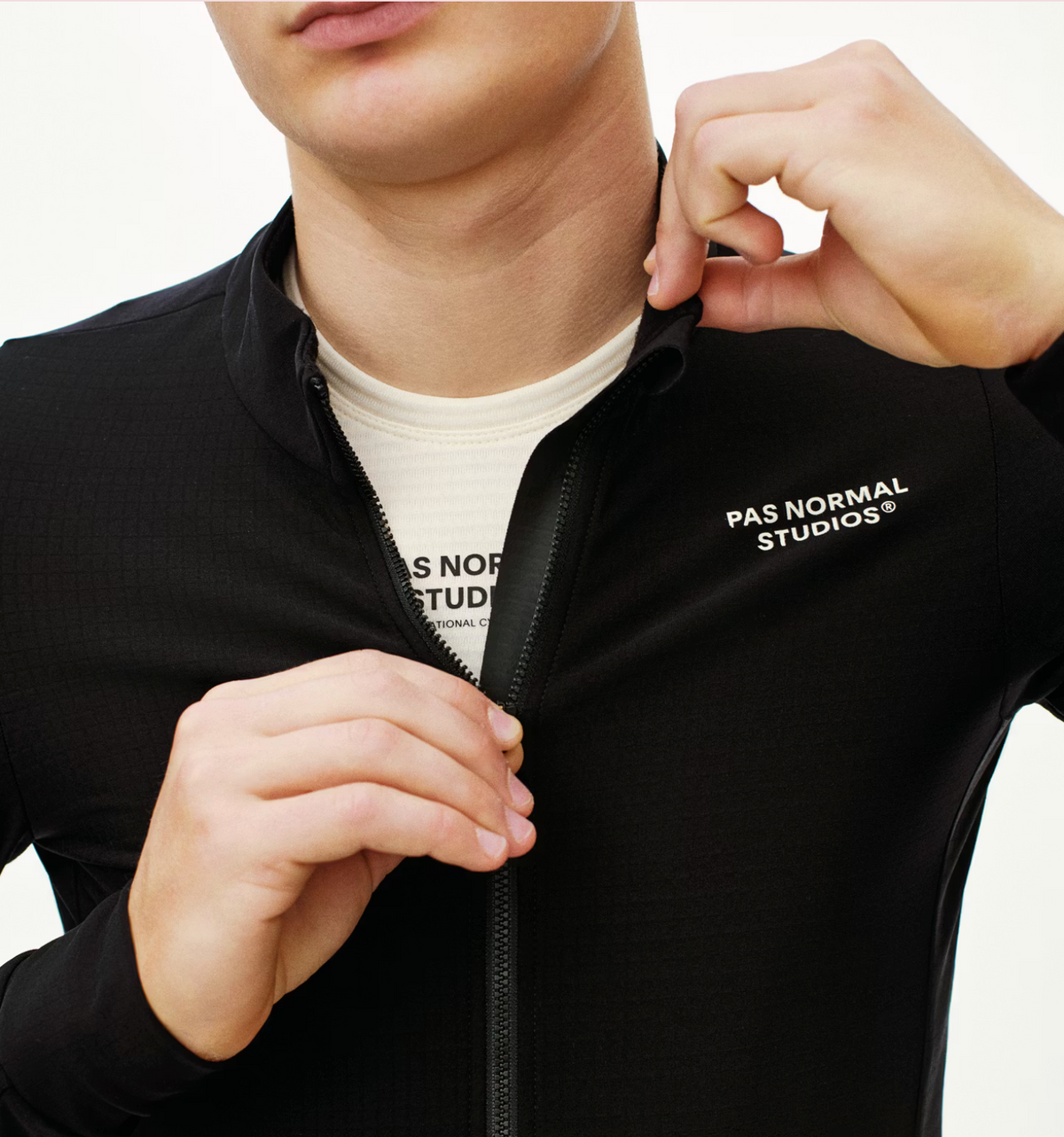 Pas Normal Studios - Essential Long Sleeve Jersey - Black