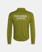 Load image into Gallery viewer, Pas Normal Studios - Stow Away Jacket - Deep Green
